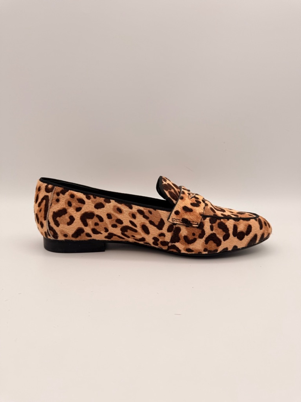 Antonio Melani Leopard Calf Hair Loafers Flats Women’s Size 9 - Picture 9 of 13